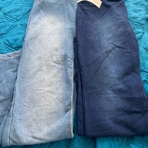 2 Jeggings one with tag one no tag in good condition size 7/8 $ 8